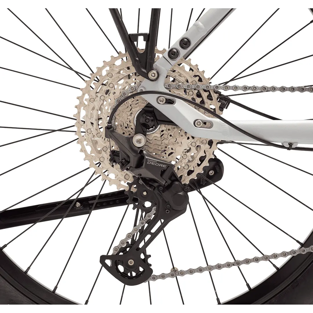 BEEQ E900 Crossover - Image 16