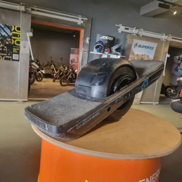 Onewheel GT S-Series - Usado em bom estado - Image 2